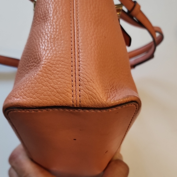 Michael Kors Tan Crossbody Bag - Picture 11 of 16